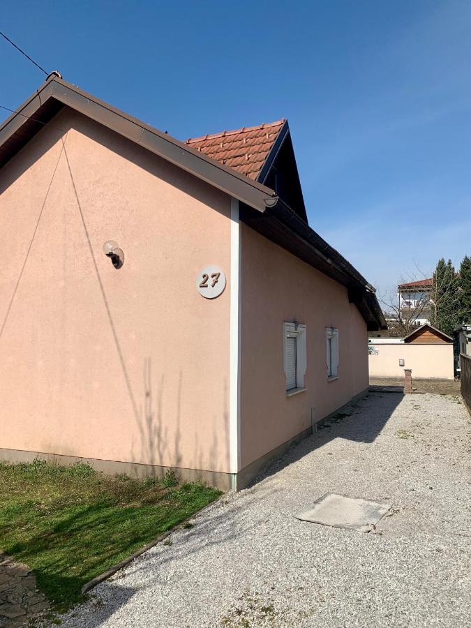 Peachy House Bezigrad Gasthuis 3*